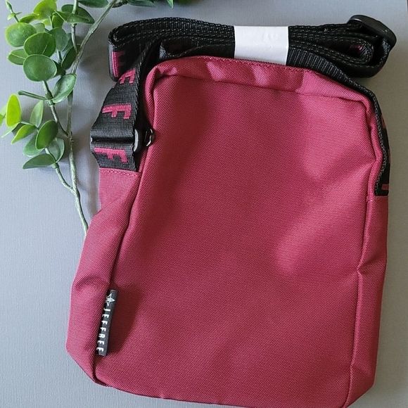 Jeffree Star Cosmetics * Burgundy Side Bag * Limited Edition * Valentine's 2020 - Picture 5 of 6